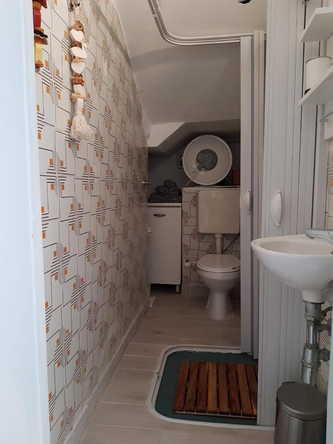Mini Ca Del Borgo Lägenhet Finale Ligure Exteriör bild