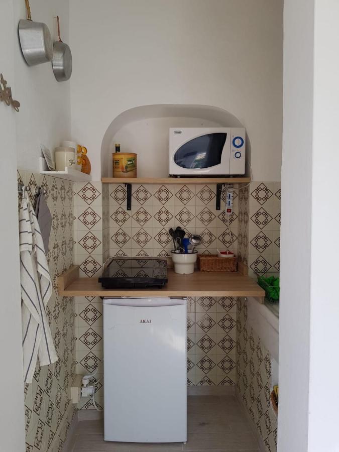Mini Ca Del Borgo Lägenhet Finale Ligure Exteriör bild